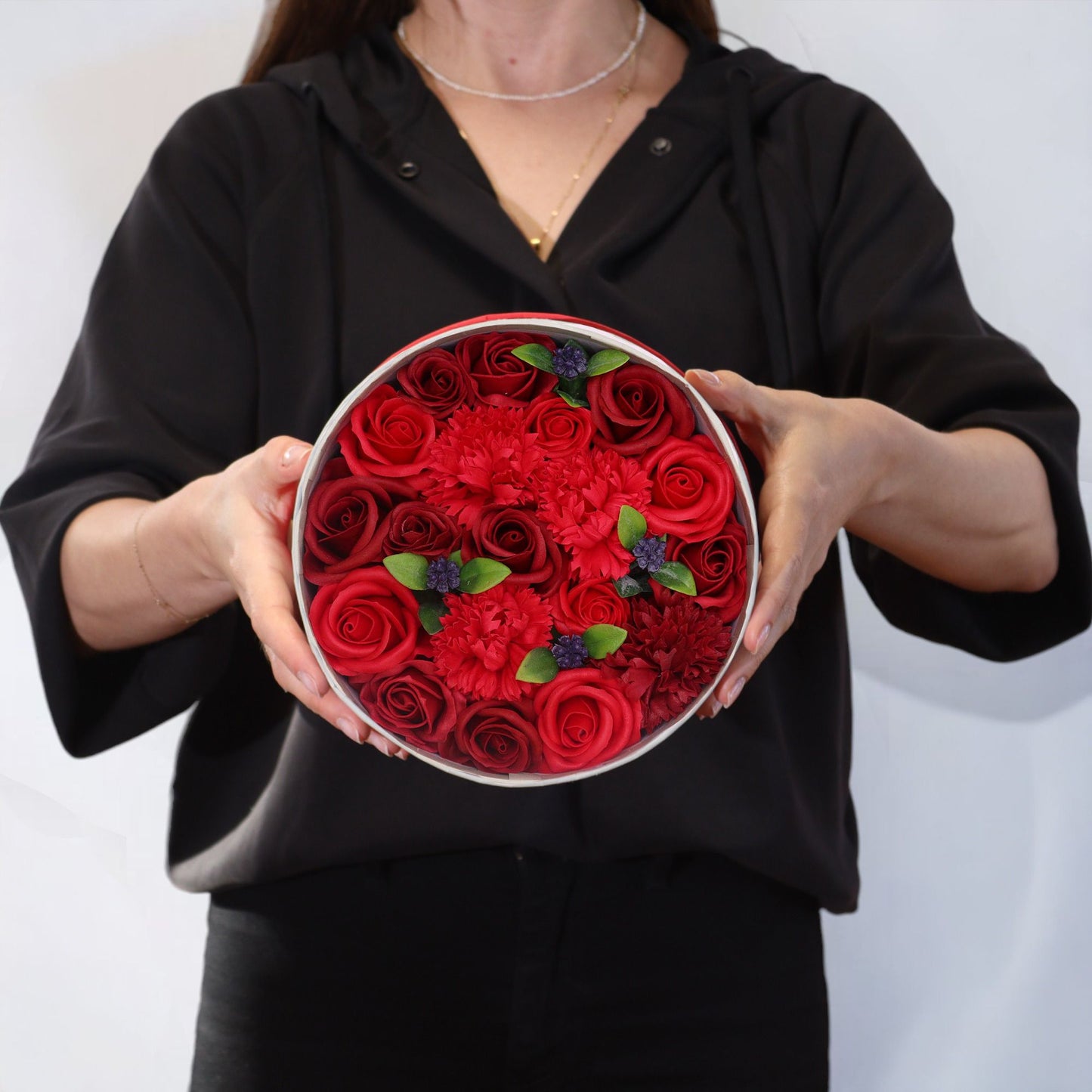 Soap Flowers Round Box - Classic Red Roses