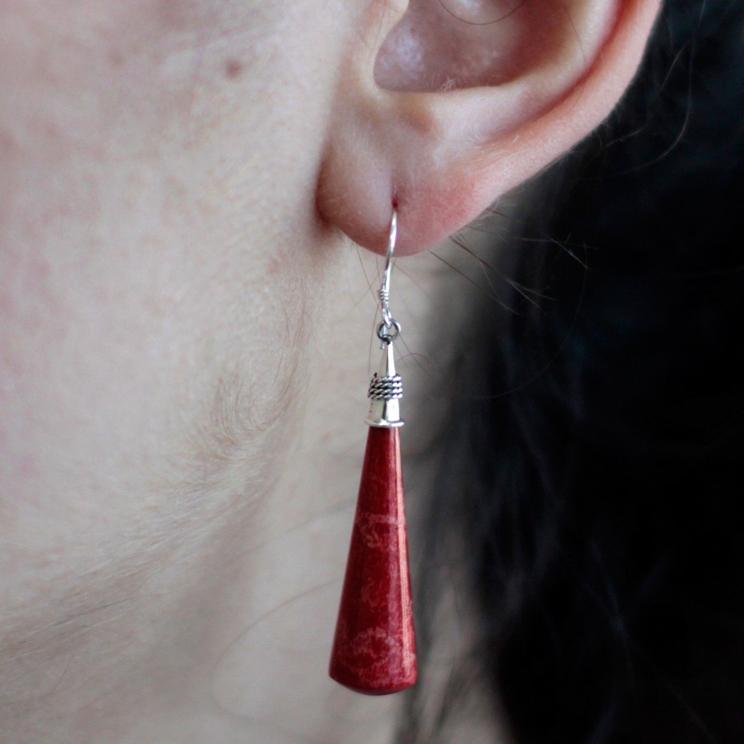 925 Silver Earrings - Coral Imitation - Long Teardrop