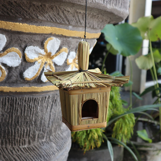 Small Square Sea grass Bird Box 18x13cm